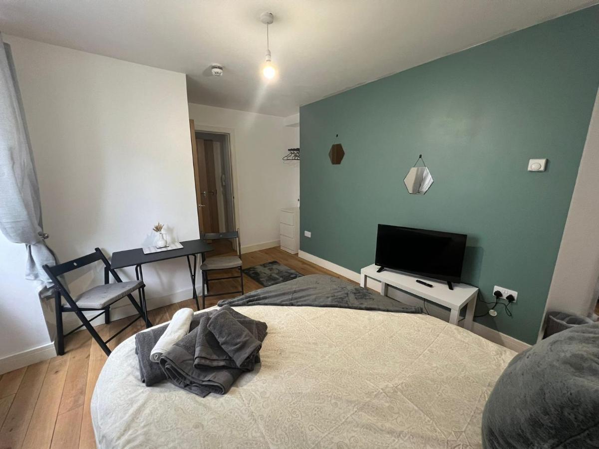 Dream Weaver Apartment Swansea Buitenkant foto