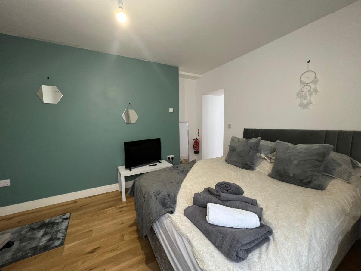 Dream Weaver Apartment Swansea Buitenkant foto